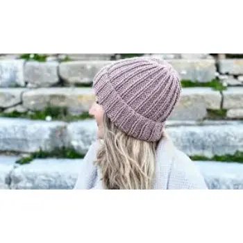 How To Seam The Flat Knit Hat 